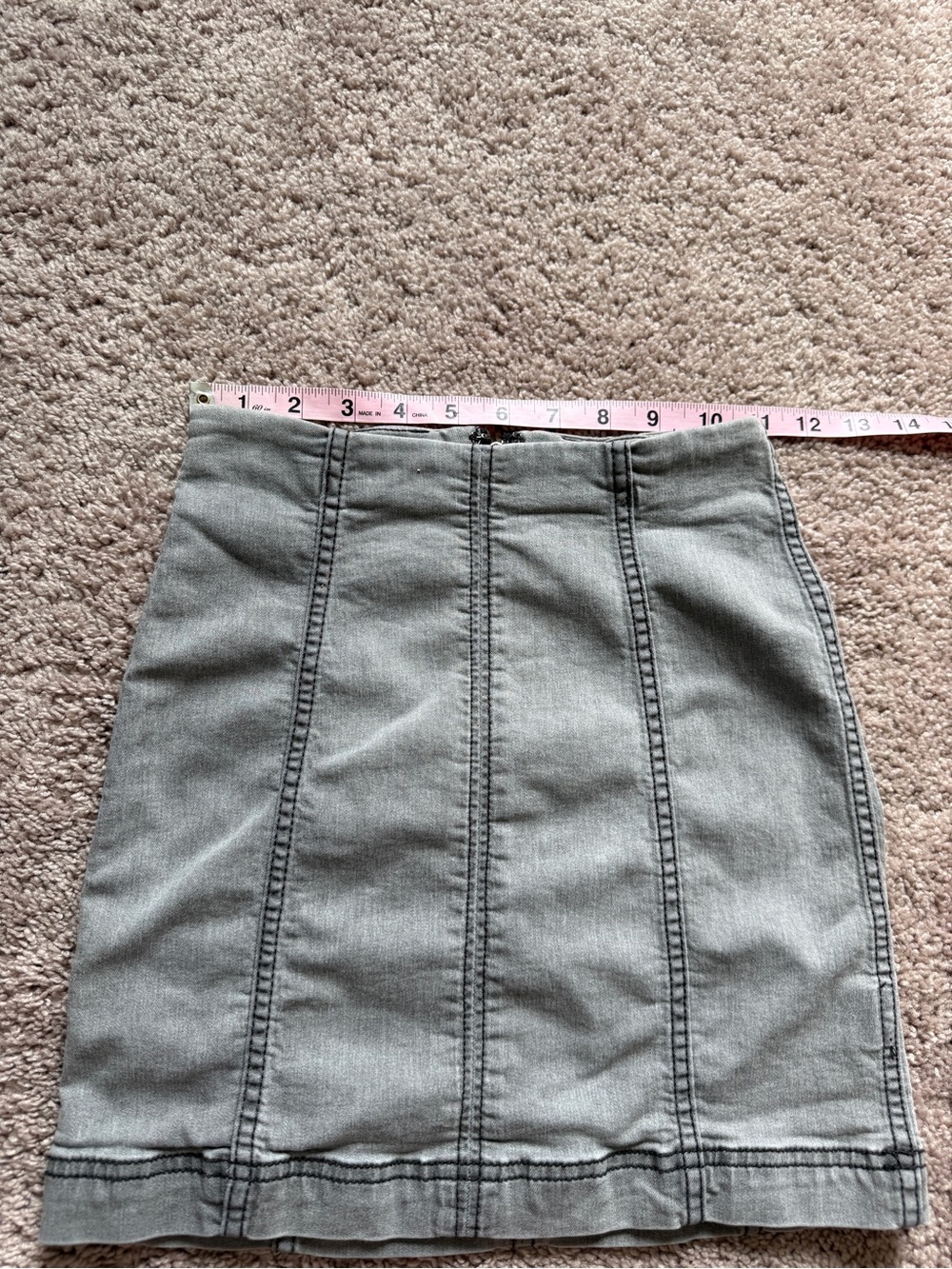 Women's Free People "Modern Femme" Grey Panel Seam Mini Skirt back zipper - Picture 4 of 6